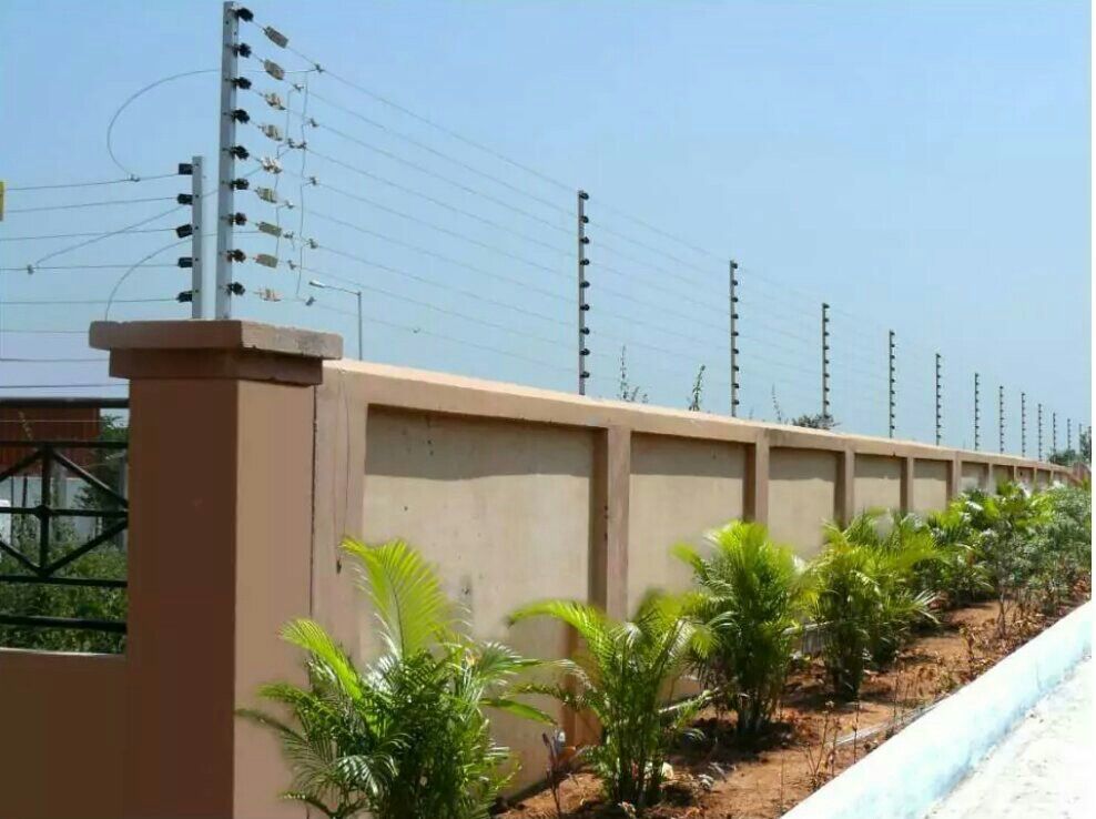 Electric fence providing security